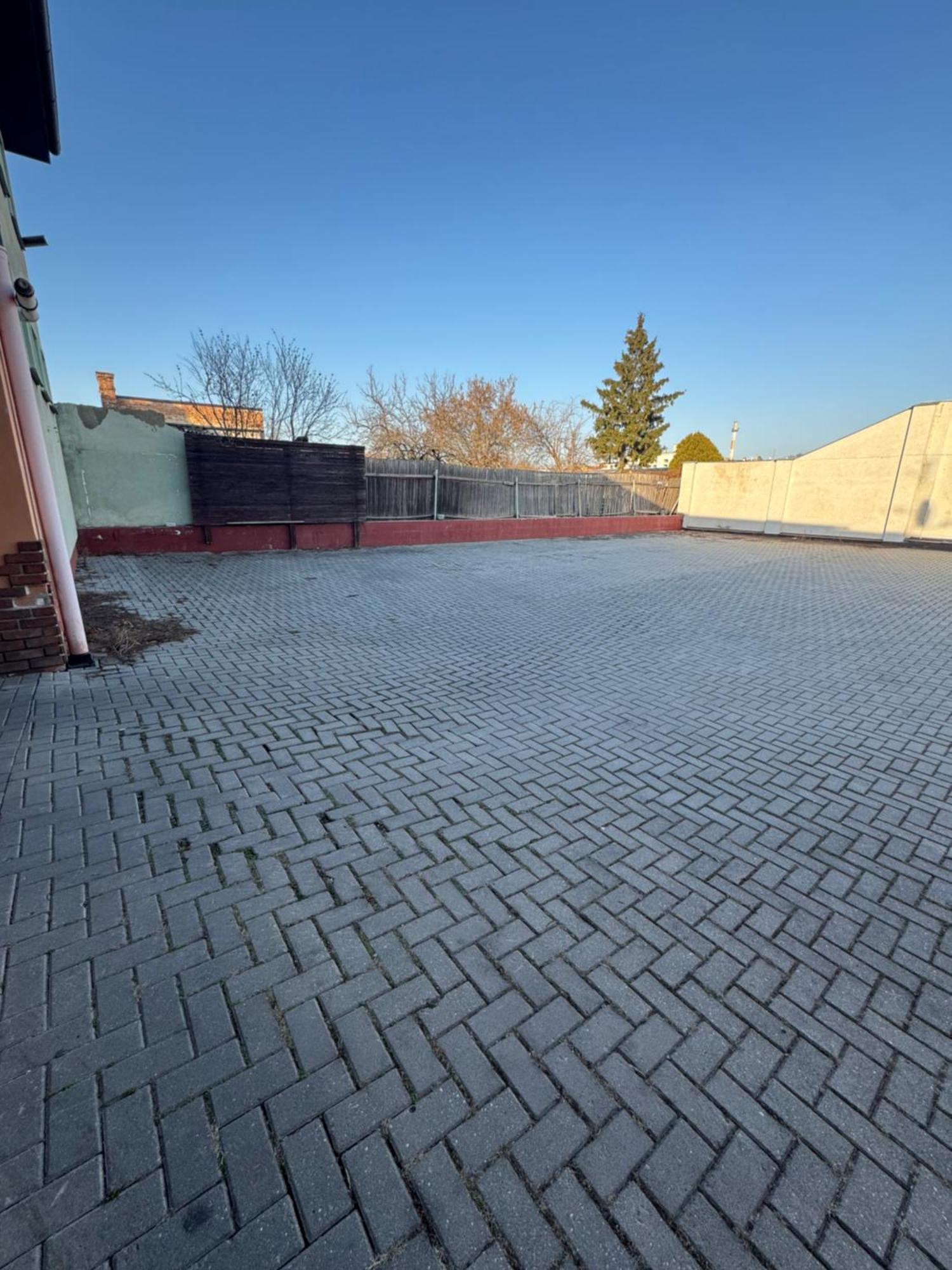 Axiom Penzion Prostějov Exteriör bild